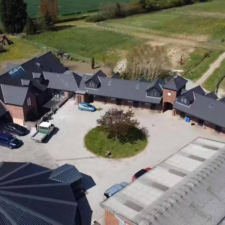 Appaloosa Suite With Amazing Views Of Stud Farm. Driffield エクステリア 写真